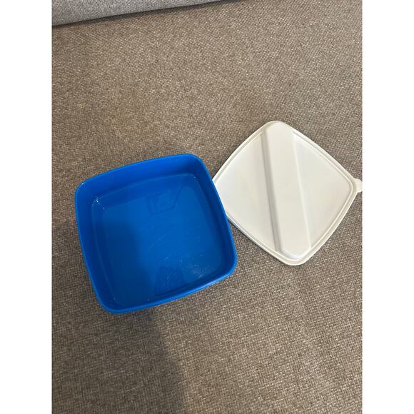 Vintage Saniro Lunchbox Robear and Robearta 1985 - Picture 3 of 5